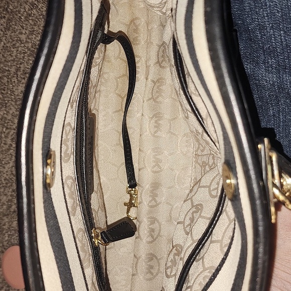 Michael kors Hamilton medium satchel cross body bag. Black/white/gold - Picture 14 of 16